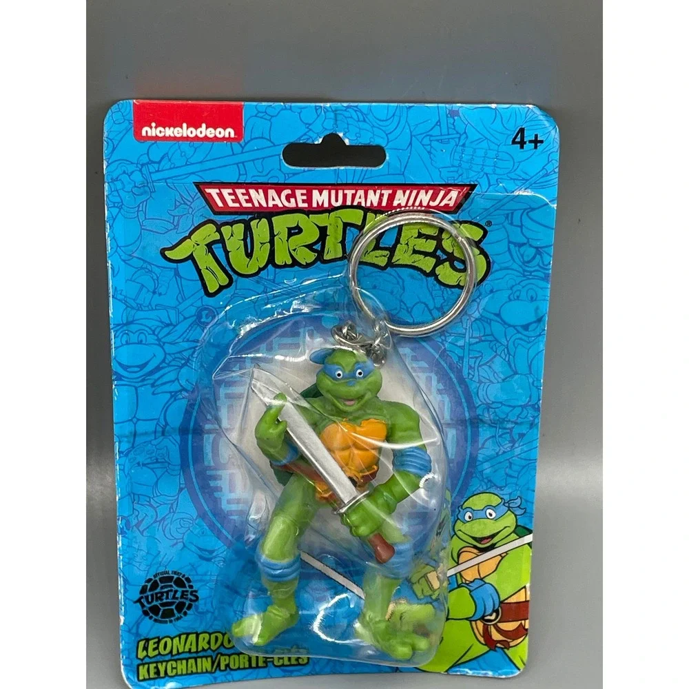 Teenage‎ Mutant Ninja Turtles TMNT Keychain and Magic Towel Lot Leonardo Raphael